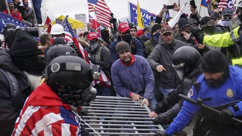 Amerika yang Panik dan Gagap