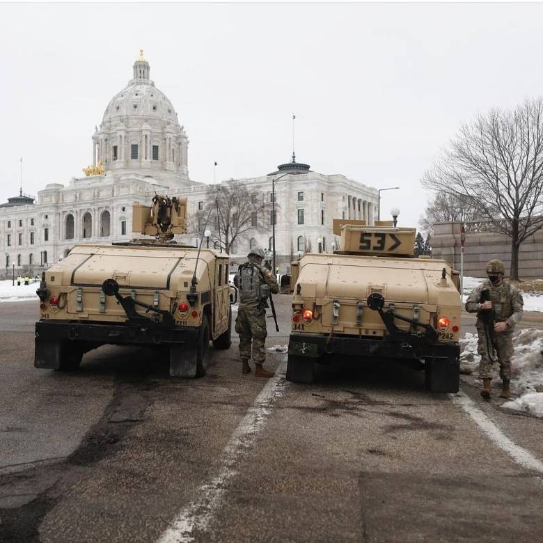 Transisi Damai di Amerika?