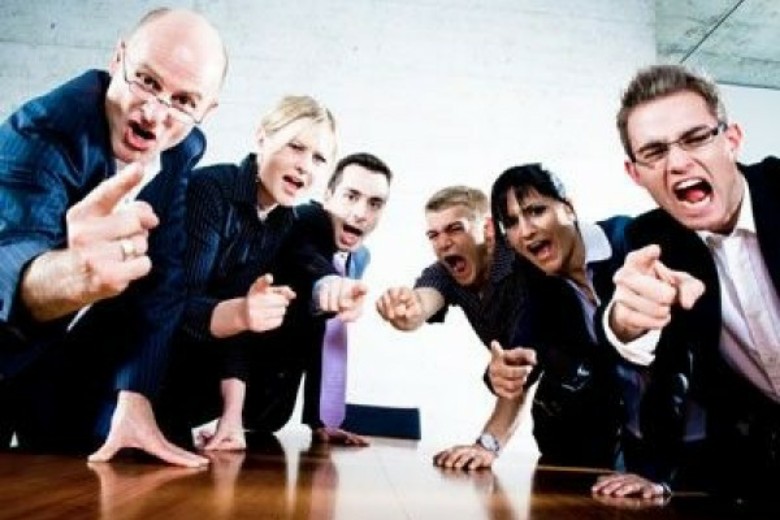 Mengkritisi Pengeritik Pemerintah Dianggap Buzzer?