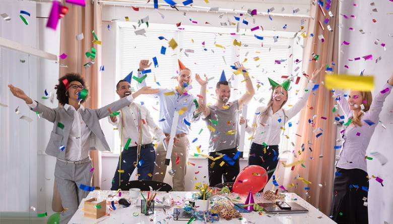 TV [20] Sistem Penghargaan dan Pengakuan di Tim Virtual