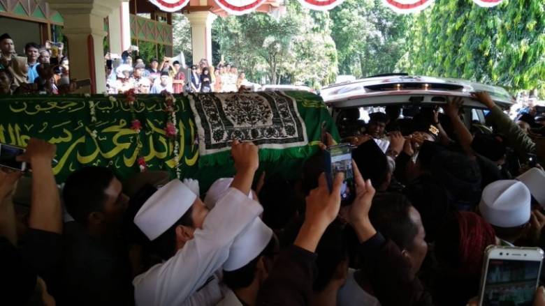 Taburan Sedekah dari Seorang Mayat