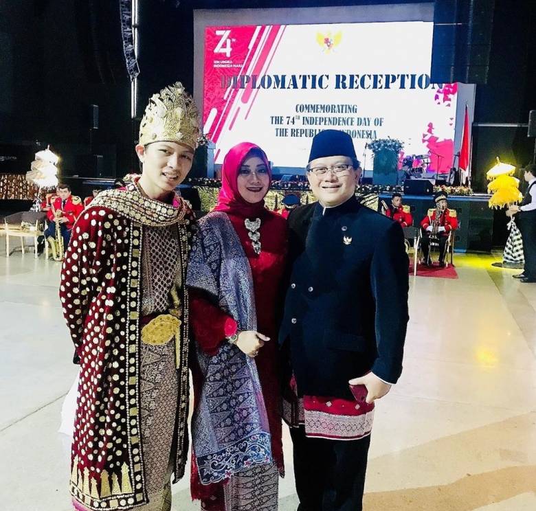 Ratusan Undangan Hadiri Resepsi Diplomatik HUT Ke-74 di Baku, Azerbaijan