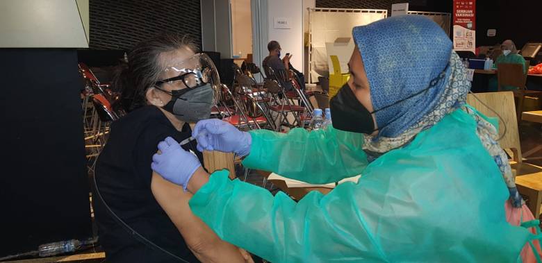 Masyarakat Tak Perlu Pilih-Pilih Vaksin Covid-19