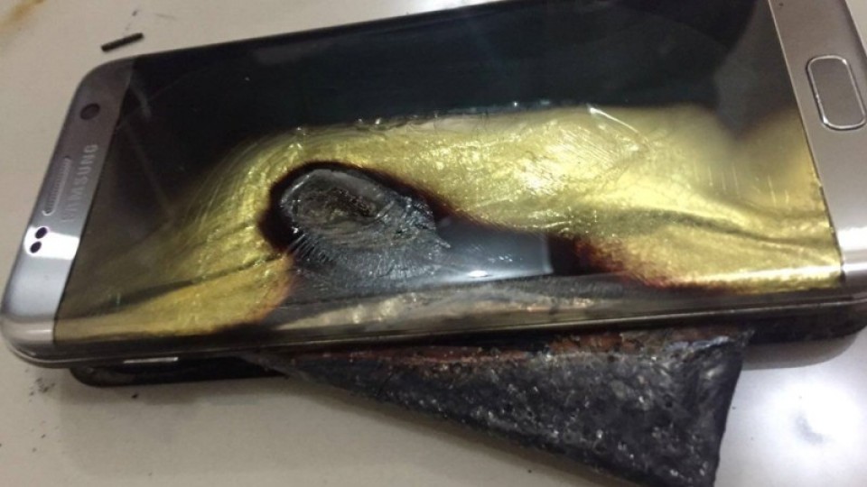 Cara iPhone "Membunuh" Samsung Phone Sungguh Menjijikkan