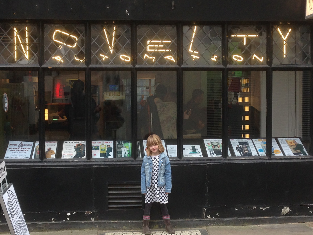 IDE MENULIS OPINI (1) - Bukan Sekadar Kejar Aktualitas, Cari Novelty!