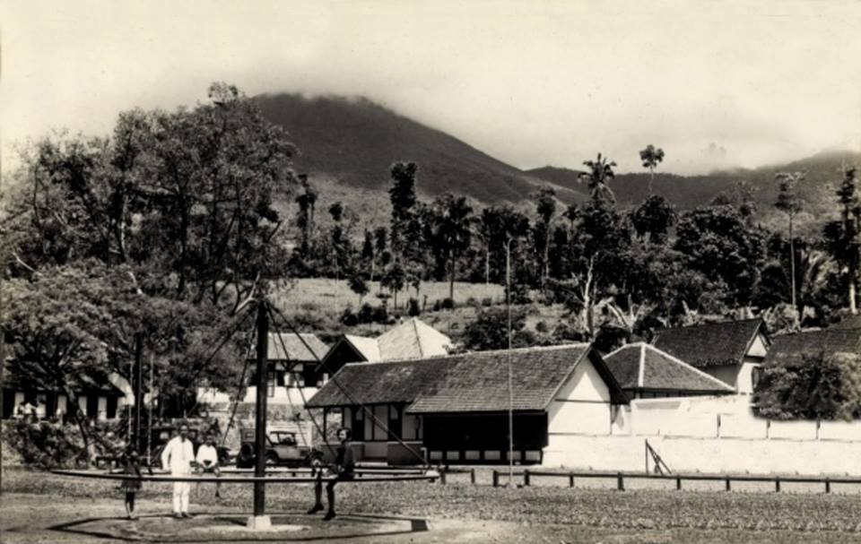 Ombak Banyu dari Masa Lalu di Cipanas "Swiss van Java"