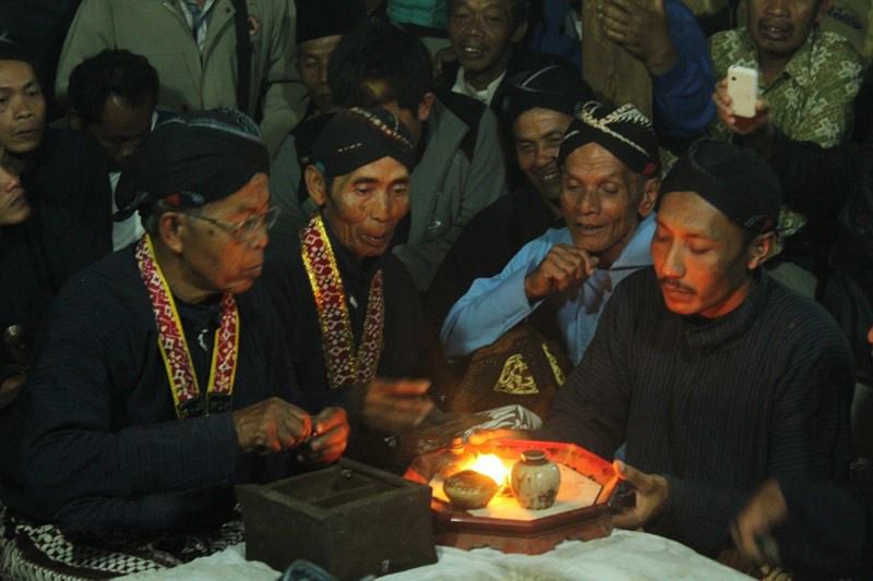 Ramalan Cupu Panjala 2017 dan 47 Korban Tewas Pabrik Petasan