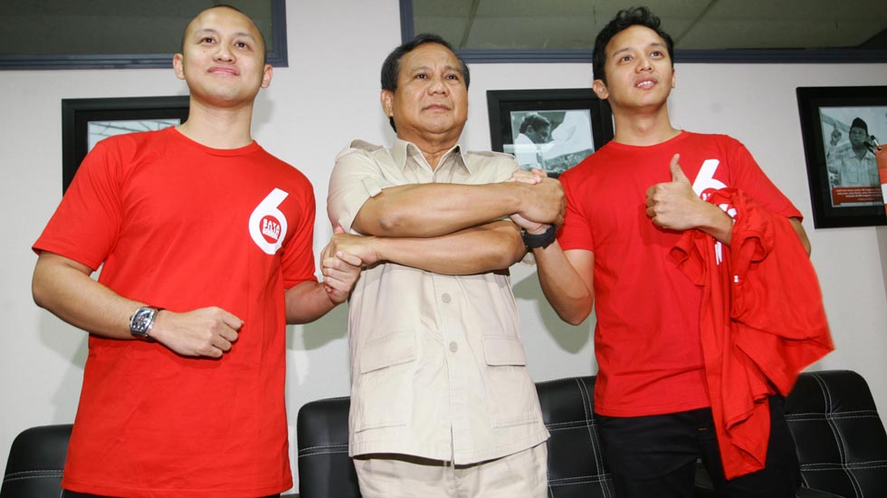 Restu Prabowo untuk Moreno, Mantan Jenderal Minggir Dulu!