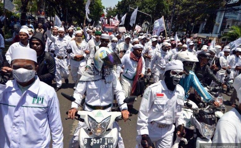 Sweeping di Pamekasan Madura oleh Laskar Pembela Islam
