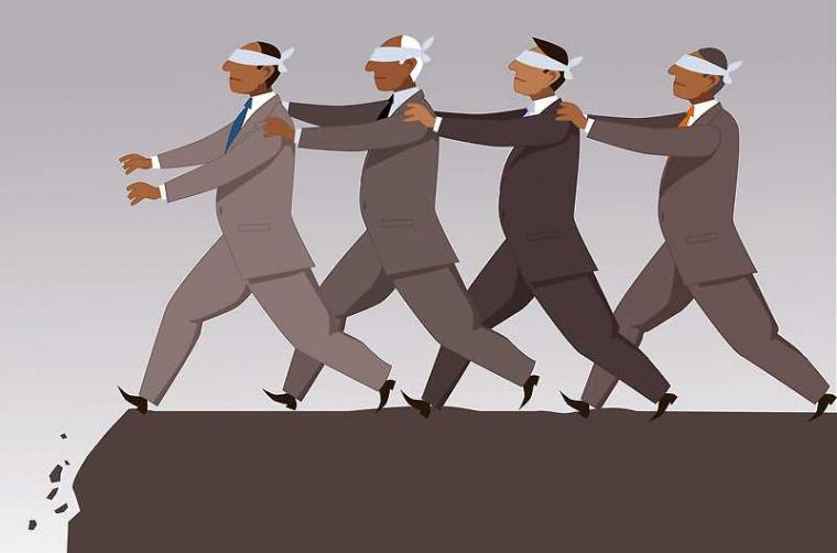 Anti-Politik: Politik Yang Tercabut