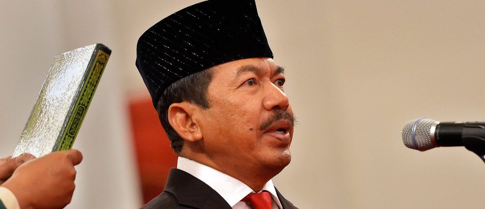 "Hoax Membangun", Blunder Kepala BSSN Yang Ternyata Bermanfaat