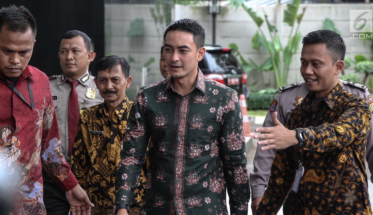 Menimbang Kemungkinan Gubernur Jambi Zumi Zola Pakai Rompi KPK