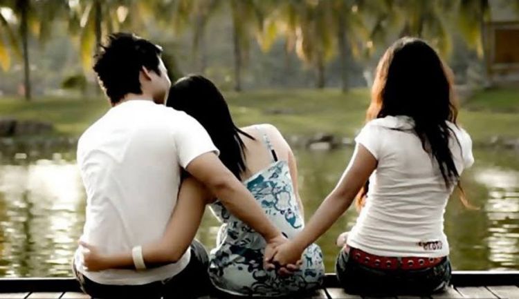 Pelakor Alias Perebut Laki Orang, Tetap Perempuan Yang Disalahkan