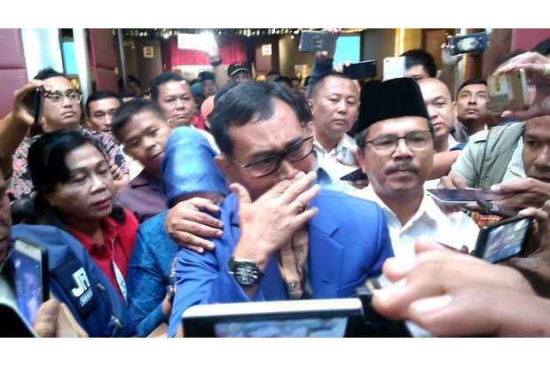 Gugurnya JR Saragih-Ance Selian Tanda Buruknya Birokrasi Administrasi