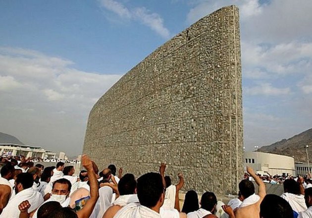 Umrah Lampaui Batas: Pancasila, “Ya Lal Wathan”, hingga Vokal Grup