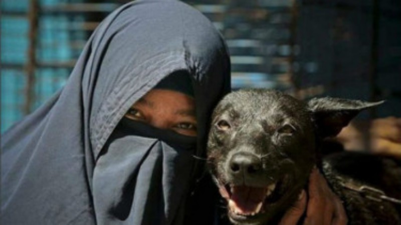 Agama Simbolis yang Cuma Sekadar Mengimani Simbol-simbol