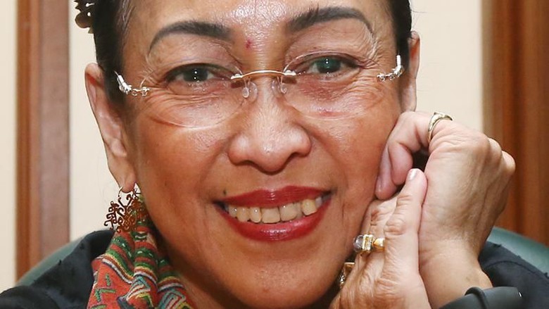 Puisi, Kitab Suci, dan Deklamasi