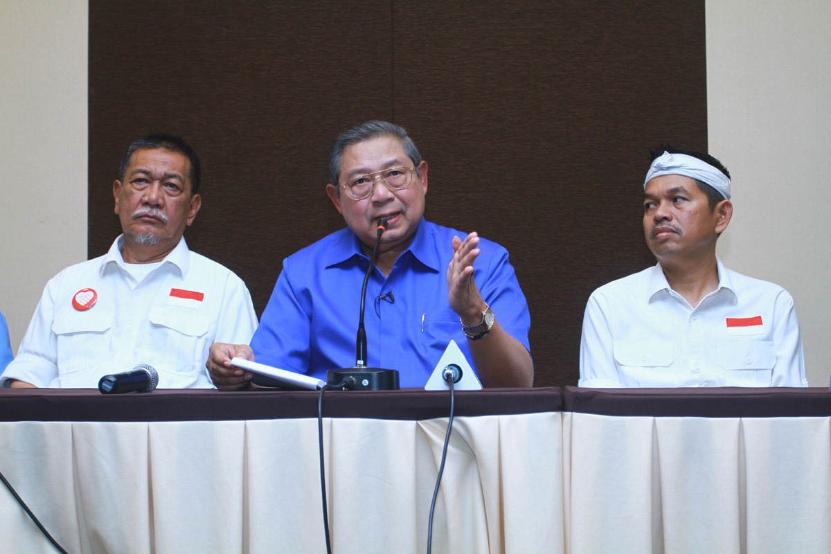 Rumah Demiz Digeledah, SBY Sebut BIN, TNI, dan Polri Tak Netral