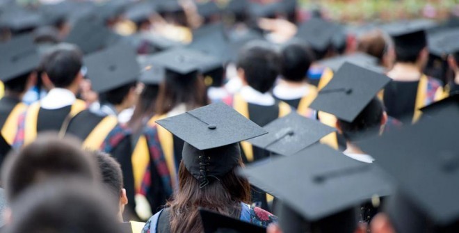 Delusi dan Gelar Akademik serta Tanggung Jawab Politik