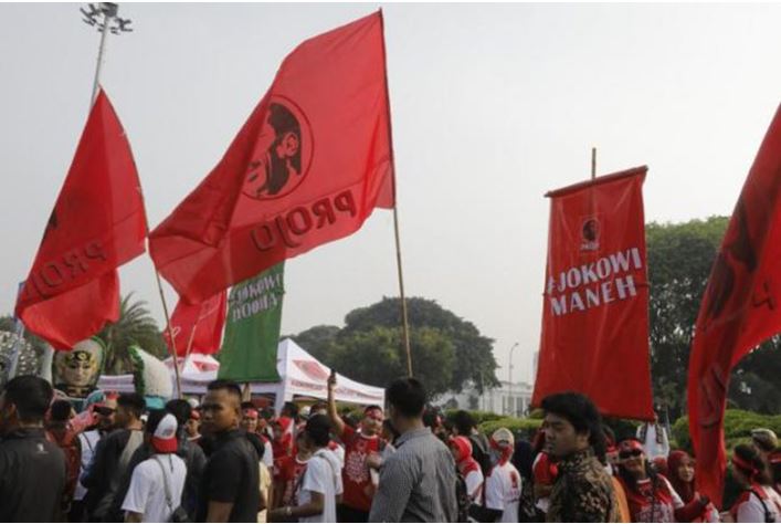 SBY Tidak Perlu “Walk Out”, Mestinya Berikan Senyuman!