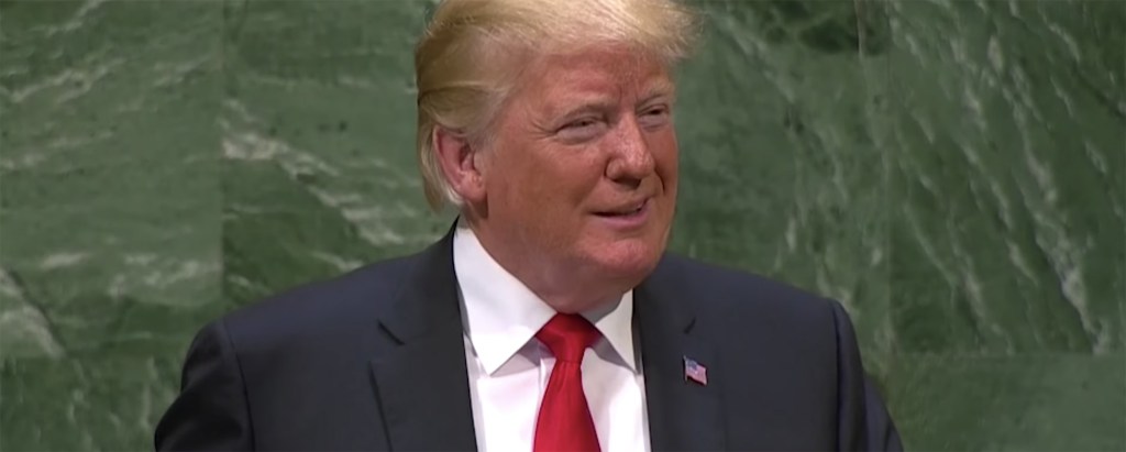 Caci Maki di Forum Tertinggi, Trump yang Berbangga Diri