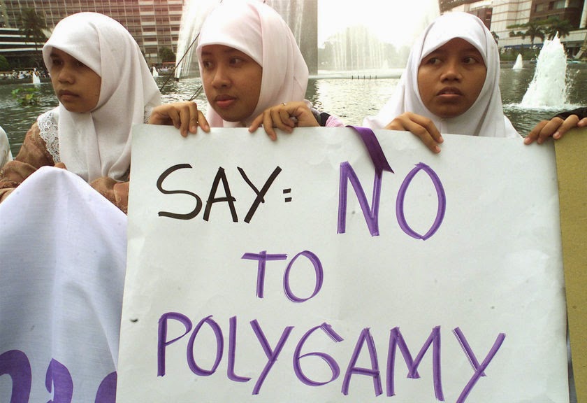 Profesionalisme dan Poligami Itu Sama-sama Urusan Pribadi